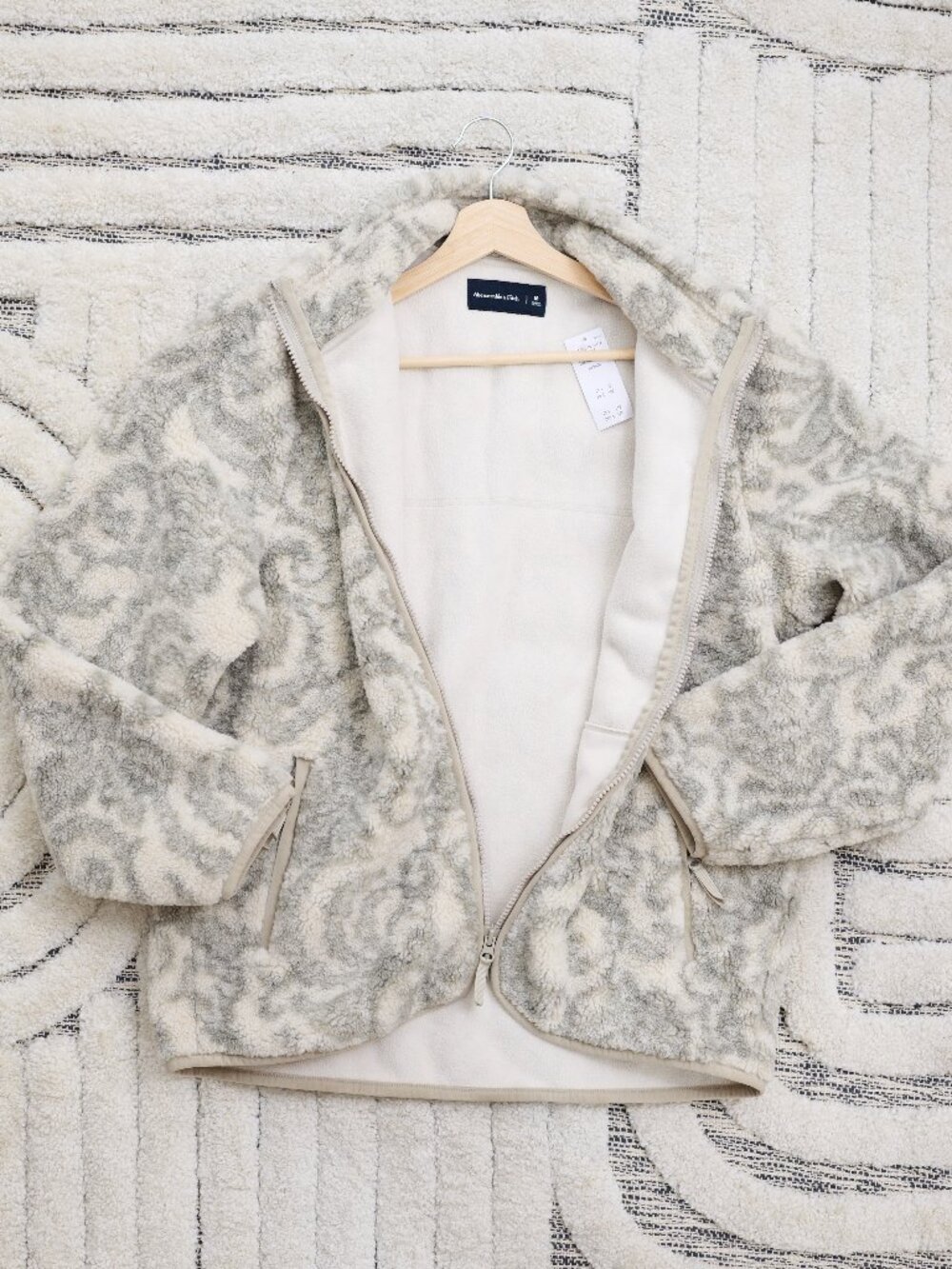 Abercrombie Sherpa New